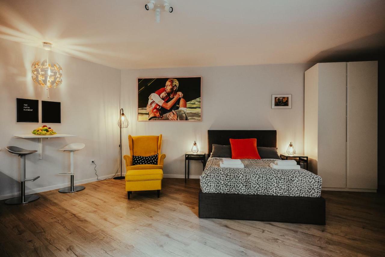 Movart Boutique Aparthotel Krakow Luaran gambar